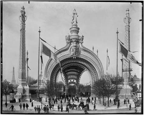 Exposition Universelle, 1900 Paris Capital of the Arts | Guggenheim Museum Bilbao