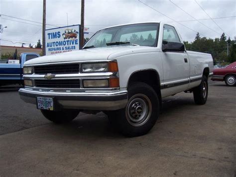 1995 Chevrolet 2500 Cheyenne for Sale in Clackamas, Oregon Classified | AmericanListed.com