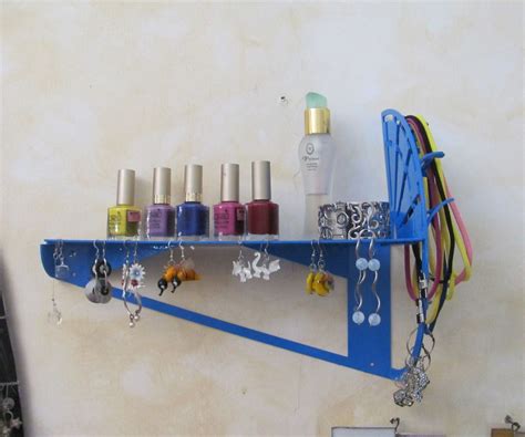 Jewelry Holder + Perfume Shelf : 9 Steps (with Pictures) - Instructables