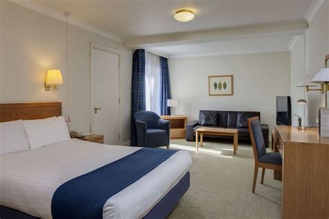 Holiday Inn Colchester, an IHG Hotel, Colchester: Info, Photos, Reviews ...