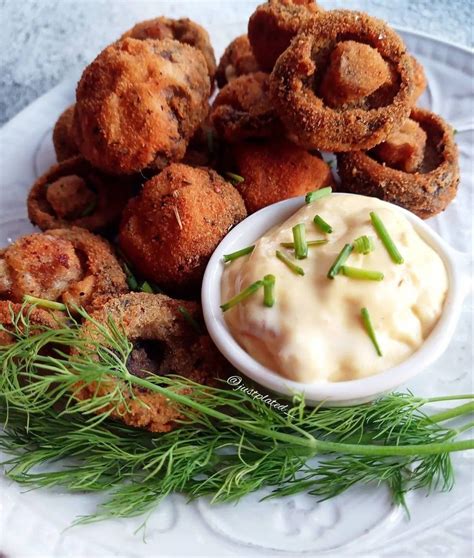 Crumbed Mushrooms in 2022 | Vegetarian recipes, Perfect appetizers ...