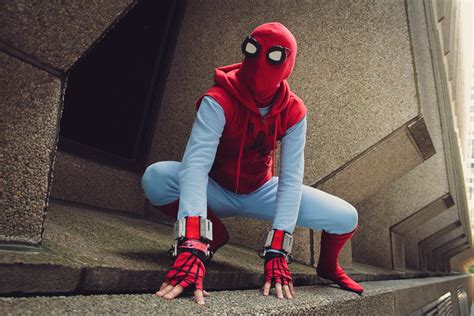 Total 33+ imagen spiderman homemade suit cosplay - Abzlocal.mx