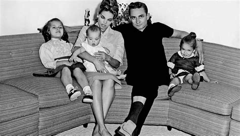 Johnny Cash Wife Vivian - Vivian Liberto - Bio, Ethnicity, Wiki, Facts about Johnny ... / She ...