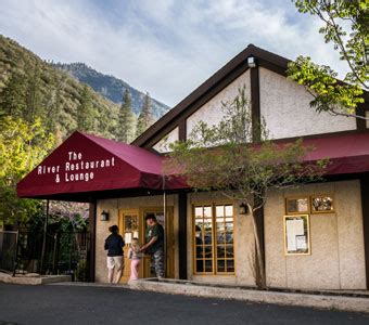 The River Restaurant & Lounge | Discover Yosemite National Park