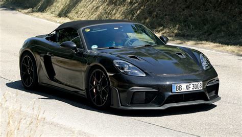 2023 Porsche 718 Spyder RS spied - Automotive Daily