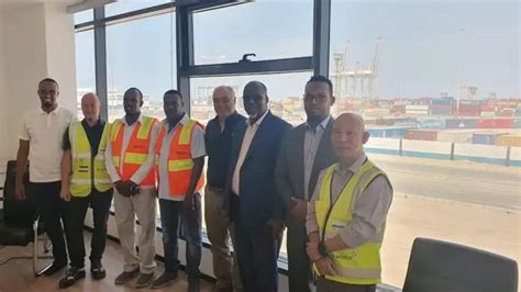 Treasury Director General Inspects Berbera customs | Somaliland Standard