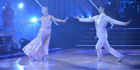 DWTS: Amanda Kloots Honors Late Husband With Dance To Their Wedding Song