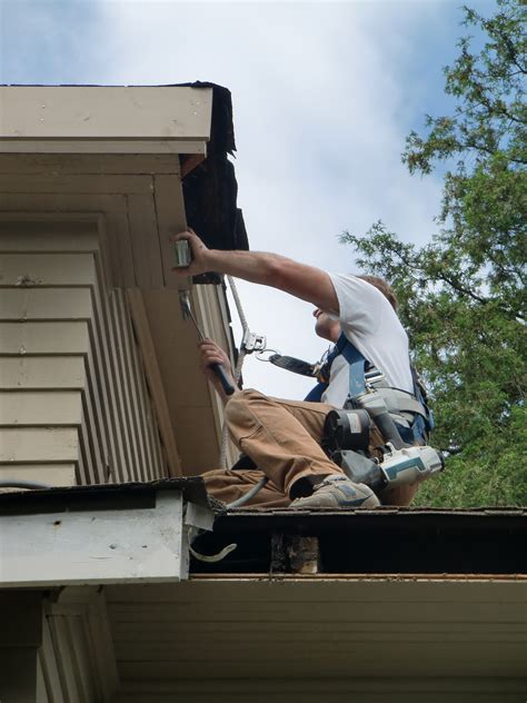 Fascia and soffit repair — Queen Anne Painting