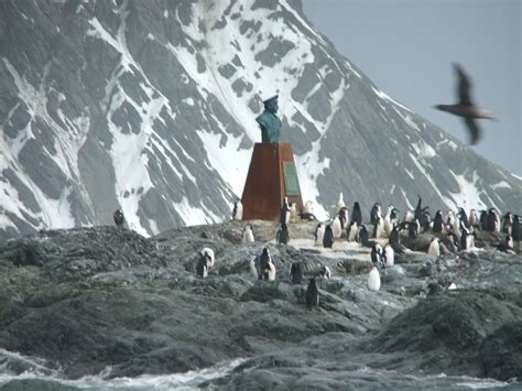 Point Wild Elephant Island - Antarctica - Don't Stop Living