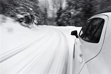 Winter Driving Safety Checklist | Logel's Auto Parts Kitchener