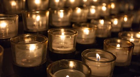 Lighting the Way: The Symbolism of Candles in Hospice Care