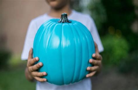 If you see teal pumpkins on somebody's doorstep this Halloween, this is what it means. | Teal ...