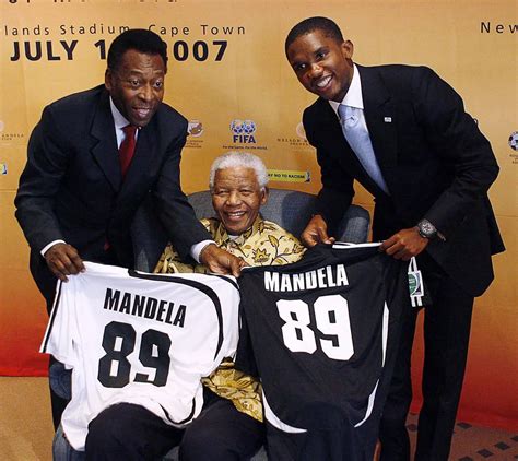 Nelson Mandela with sports stars - Mirror Online