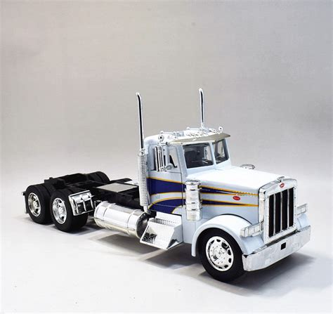 New Ray 1:32 Peterbilt 379 Semi Trailer Diecast Model Truck Toy New ...