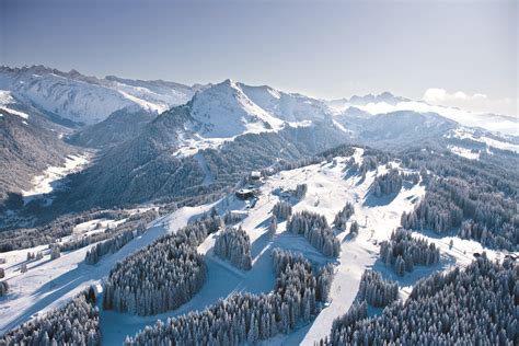 Morzine ski resort with view on Mont Blanc | Snowboarding trip, Ski ...