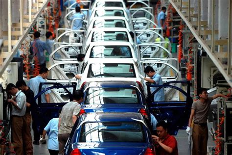 Car assembly line in China - ABC News (Australian Broadcasting Corporation)