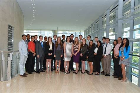 FRB Dallas Interns 2014... - Federal Reserve Bank of Dallas Office Photo | Glassdoor