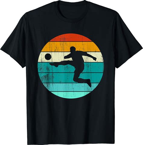 Amazon.com: Soccer Retro Style - Vintage Soccer Player T-Shirt: Clothing