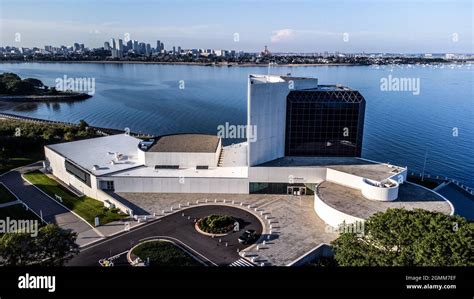 Boston museum aerial hi-res stock photography and images - Alamy