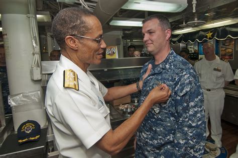 Pacific Fleet Commander Visits USS Mustin, Praises Crew in Malaysia | Commander, U.S. Pacific Fleet