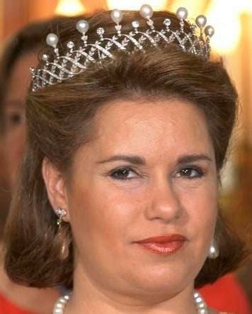 Tiara Mania: Grand Duchess Josephine Charlotte of Luxembourg's Pearl & Diamond Choker Tiara