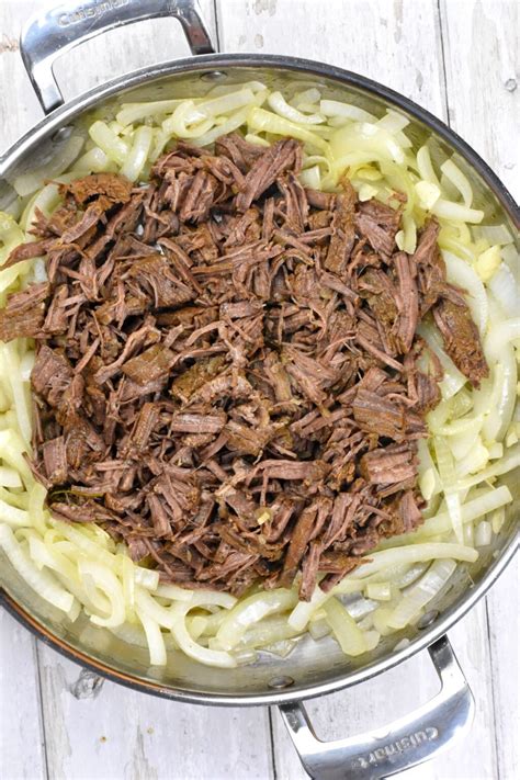 Vaca Frita (Cuban Crispy Shredded Beef) - GypsyPlate