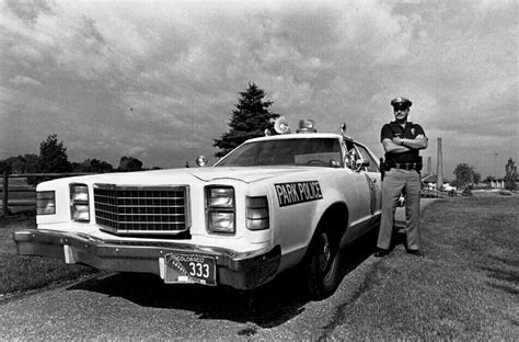 Old Police Cars, Ford Ltd, Police Vehicles, Craig, Cruisers, Vintage ...