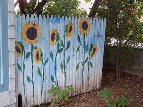 Painted fence | Garden fence art, Fence art, Garden mural