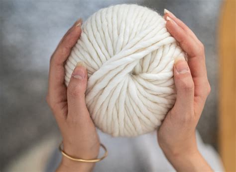 How to Crochet Thick Yarn: Tools, Techniques, Tips, Troubleshooting