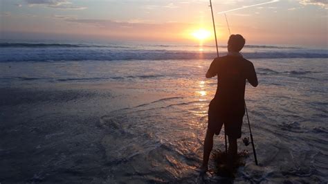 Surf Fishing To The Conditions