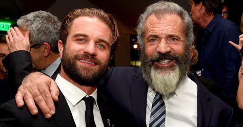 Mel Gibson and Son at Hacksaw Ridge Premiere October 2016 | POPSUGAR ...