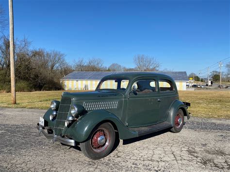 1935 Ford Tudor Sedan | Classic & Collector Cars