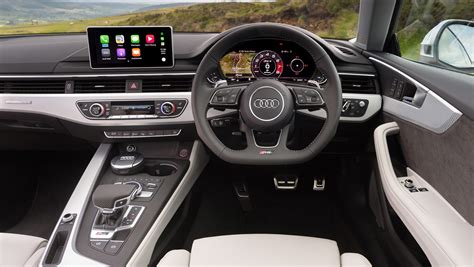 Audi RS5 review - Interior, design and technology | Auto Express