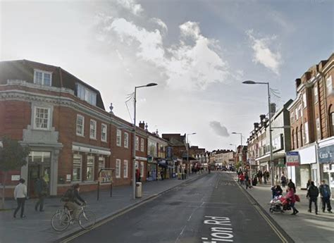 Elderly person ‘shoved and pushed’ in Harrow Town Centre distraction theft - Harrow Online