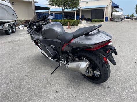 2023 Suzuki Hayabusa | Riva Motorsports Miami