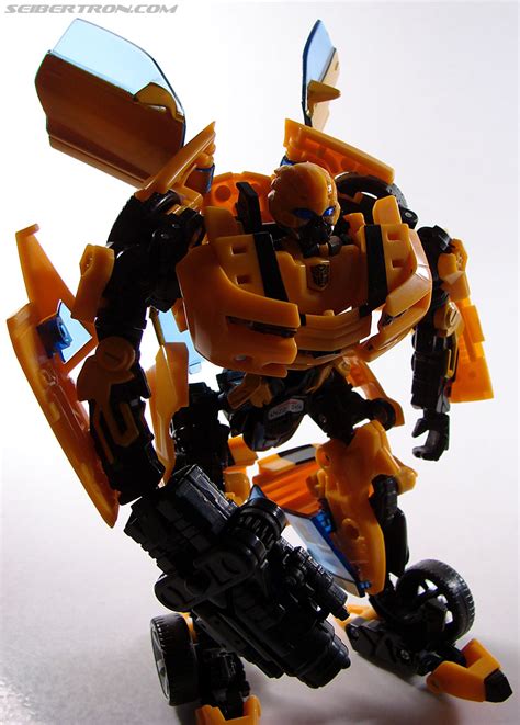 Transformers (2007) Bumblebee Toy Gallery (Image #161 of 224)