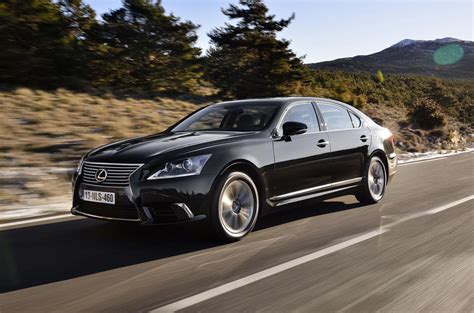 Lexus LS460 Luxury review | Autocar