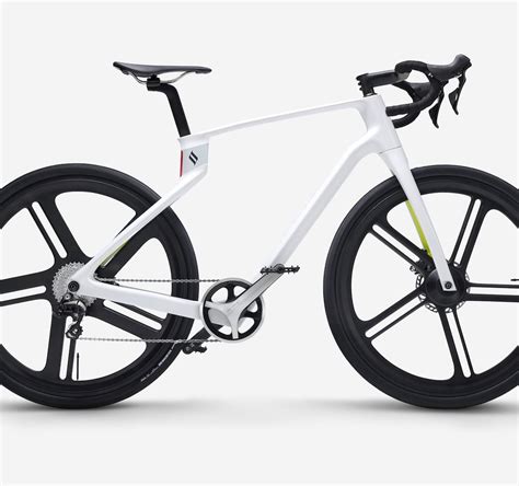 This Unibody Carbon Fiber Bicycle Weighs Just 2.9 Pounds