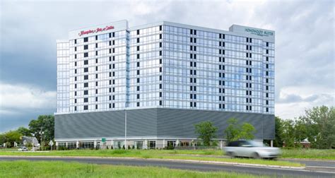 Hilton Opens New Dual-Brand Property in Teaneck Glenpointe