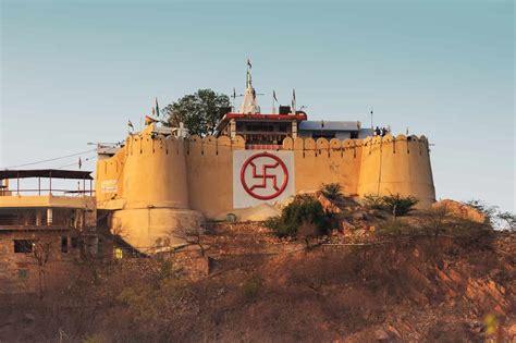 14 Popular Temples in Jaipur | Well-known Temples in Jaipur | Treebo Blogs