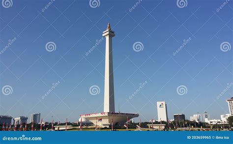 Monumen Nasional Indonesia Editorial Image | CartoonDealer.com #184843024