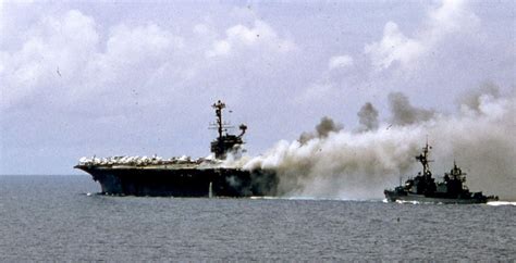 Vietnam Uss Oriskany 1970 Squadorns