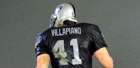 Phil Villapiano 4, Oakland Raiders – Play Action Customs