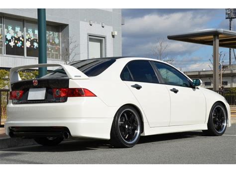 Buy a car Honda Accord Euro R from Japan