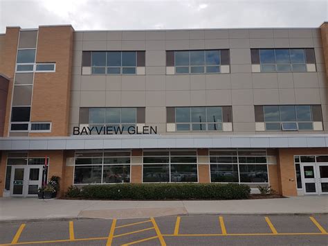 Bayview Glen Private School - 85 Moatfield Dr, Toronto, ON M3B 3L6, Canada