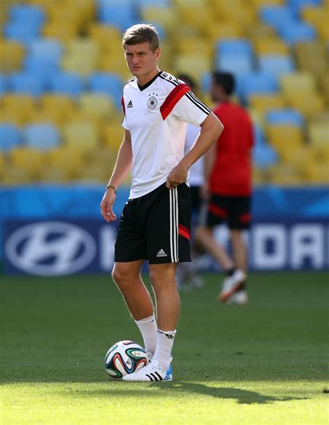 Germany: Toni Kroos | Hot Players on Germany and Argentina World Cup ...