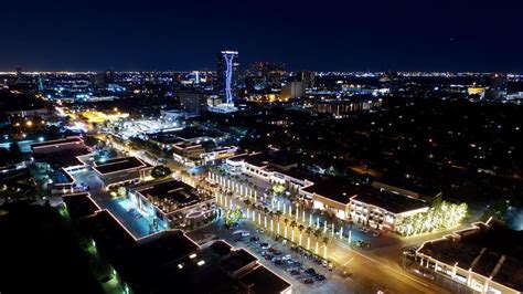 Highland Village at night : houston