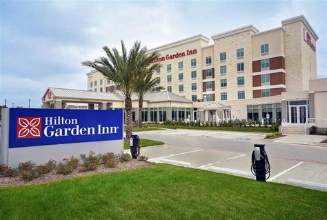 Hotels Near Houston Baseball Stadium - Maggy Rosette