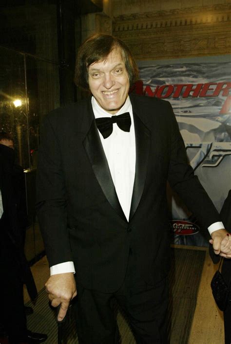 Richard Kiel, Actor Who Played James Bond Villain Jaws, Dies