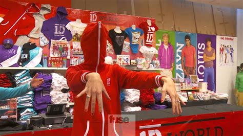 One Direction's 1D World Store Sneak Preview In New York - YouTube